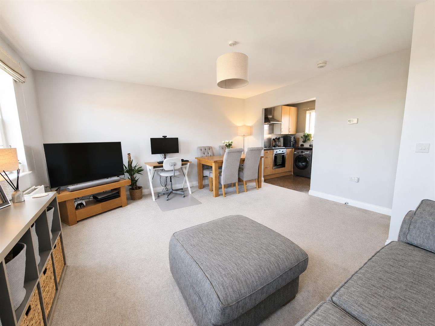 Saxon Way, Great Denham, Bedford